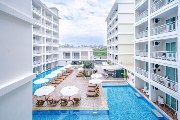 Hotel 69 of 69