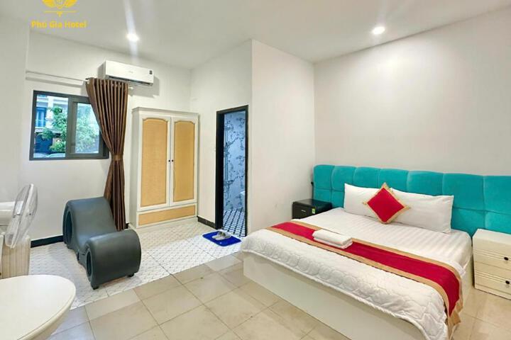 Phú Gia Hotel 23 Đường số 4 Phú Mỹ