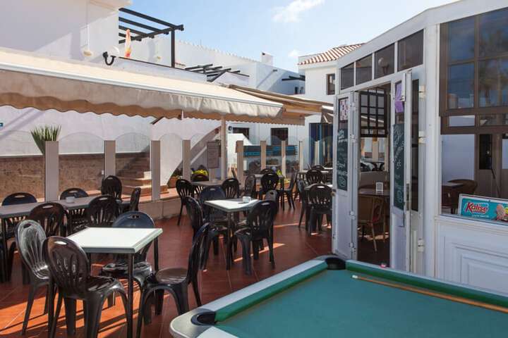 Pools & Facilities