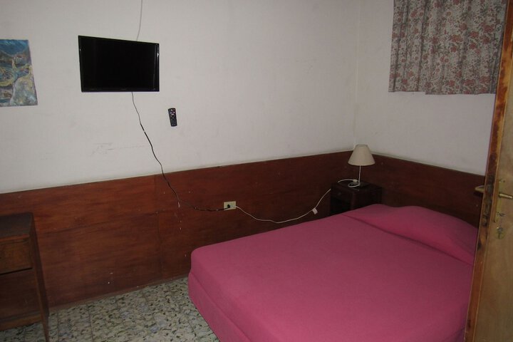 Room 19 of 59