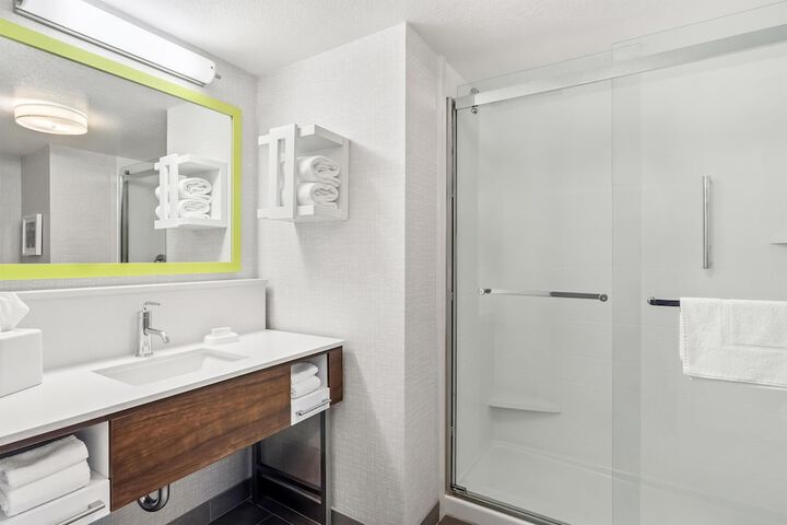 Bathroom shower