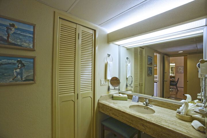 Room 21 of 96