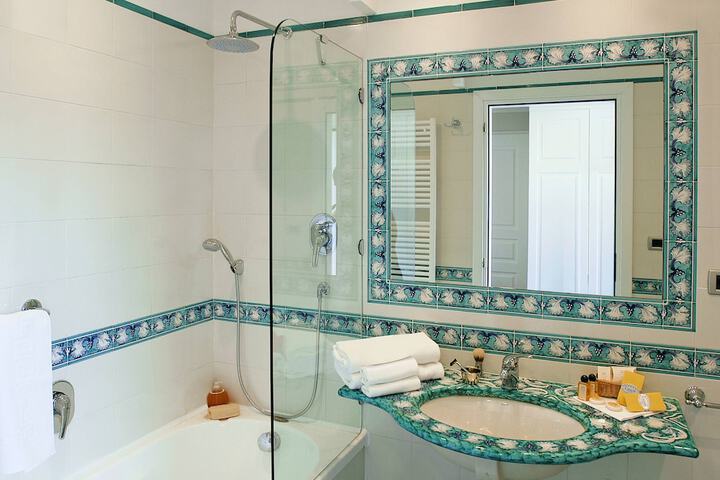 Bathroom Interior Photo