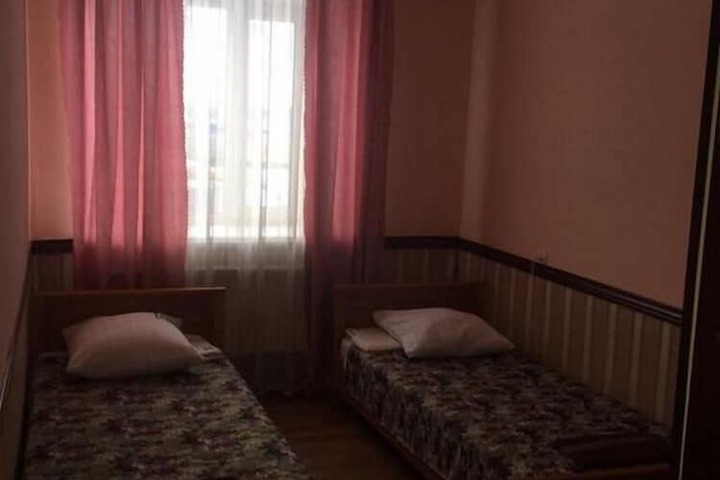 Room 5 of 19