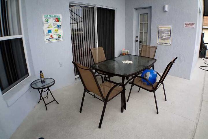 Terrace/Patio 17 of 27