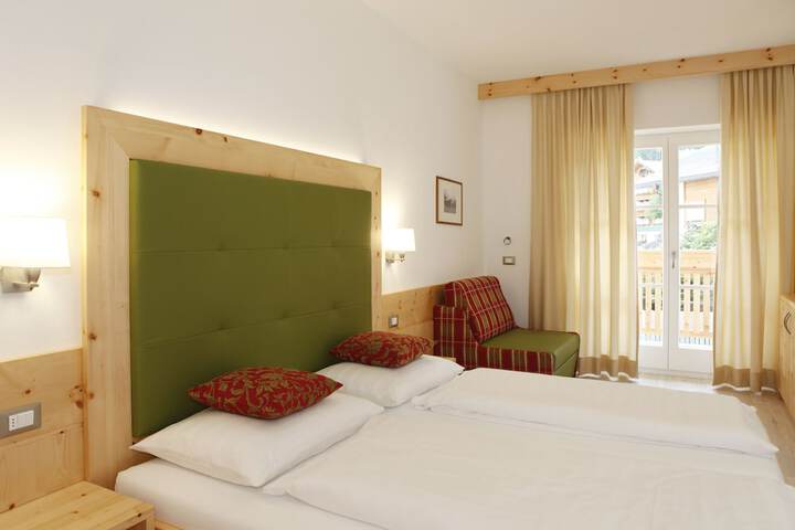 Room 21 of 85
