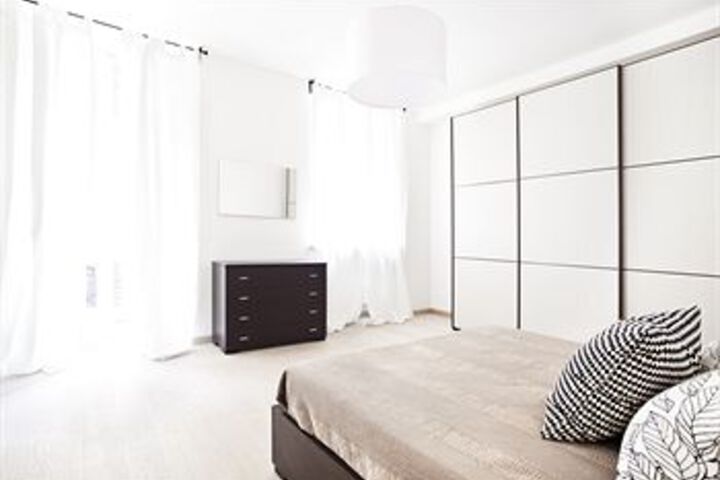 Room 18 of 38