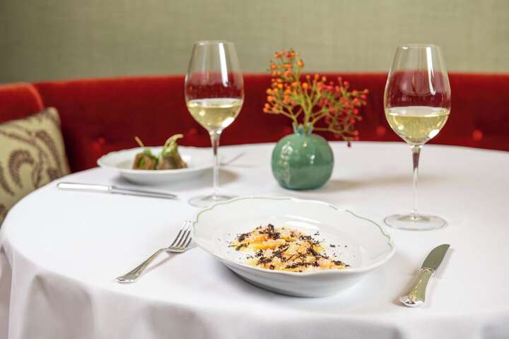 Dining 129 of 191