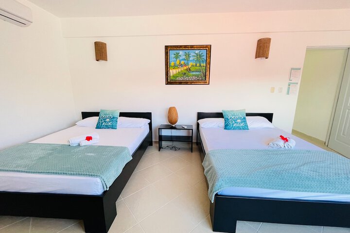 Room 14 of 213