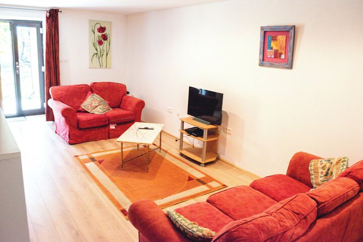 Room 184 of 320