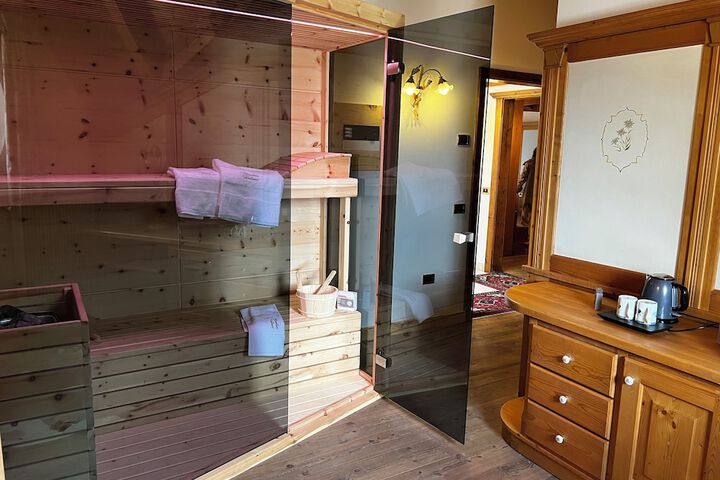 Room 36 of 55