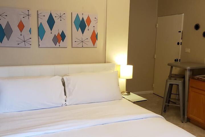 Room 14 of 43