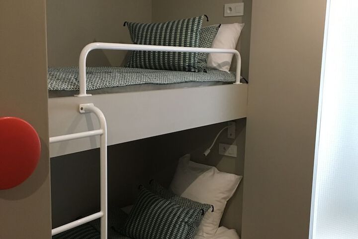 Room 21 of 58