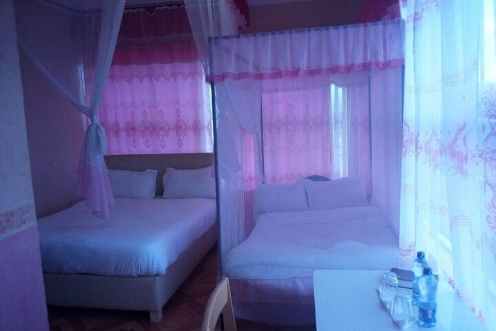 Room 30 of 73