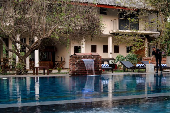 Lario Resort Sigiriya