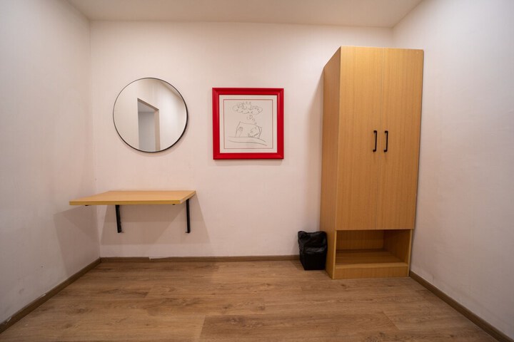 Room 14 of 20