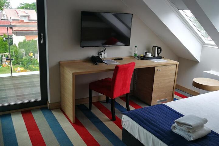 Room 16 of 58