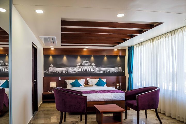 Room 20 of 49