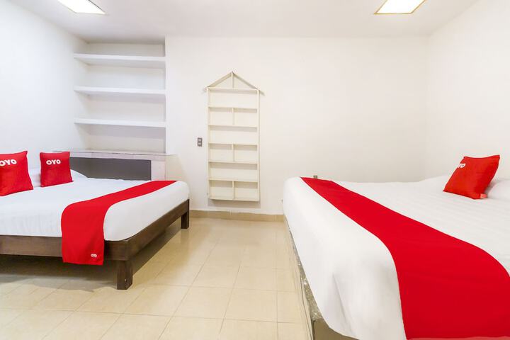 Room 6 of 25