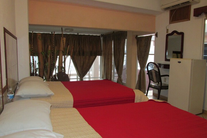 Room 17 of 78