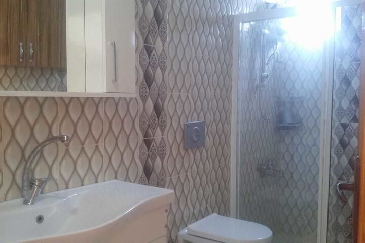 Room 8 of 31