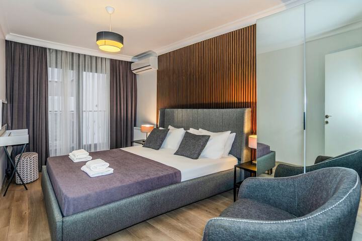 Room 45 of 125
