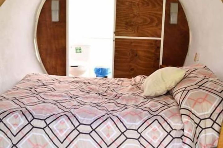 Room 14 of 30