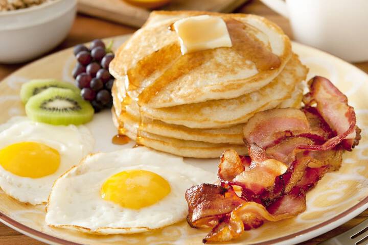 Breakfast meal