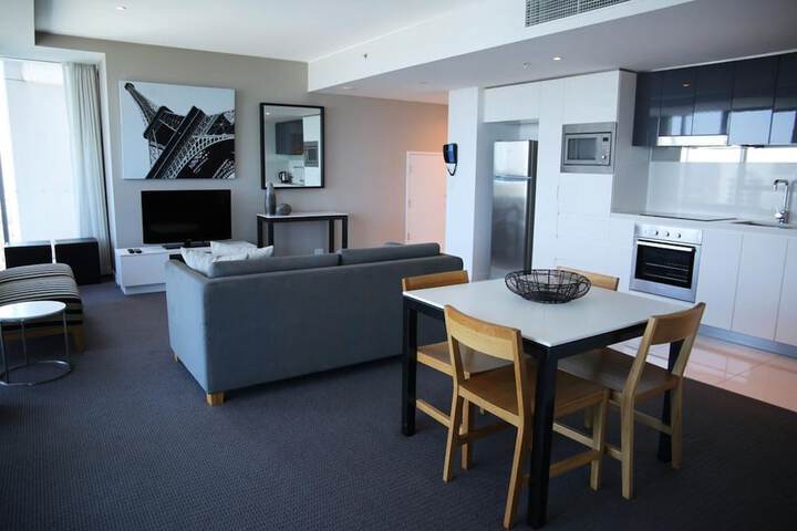 Room 6 of 36