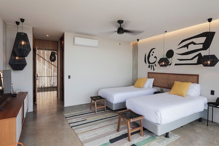 Room 25 of 125