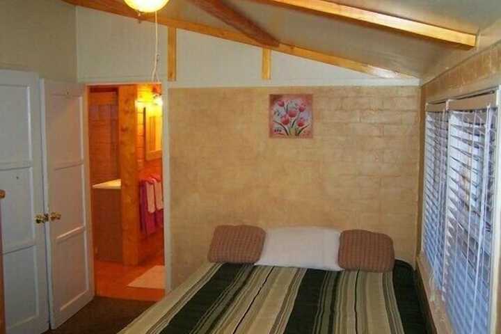 Room 54 of 462