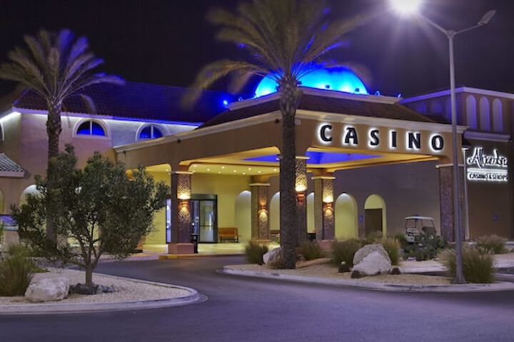 Entertainment 70 of 85