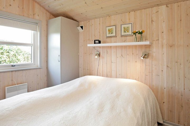 Room 3 of 28