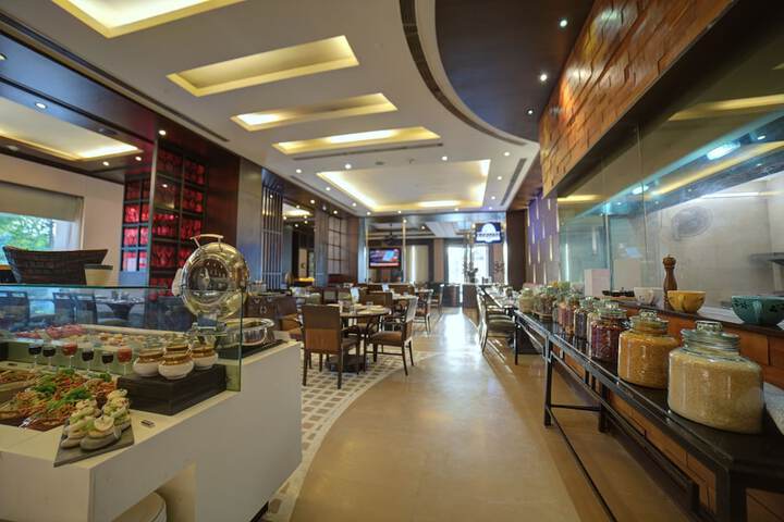 Breakfast buffet