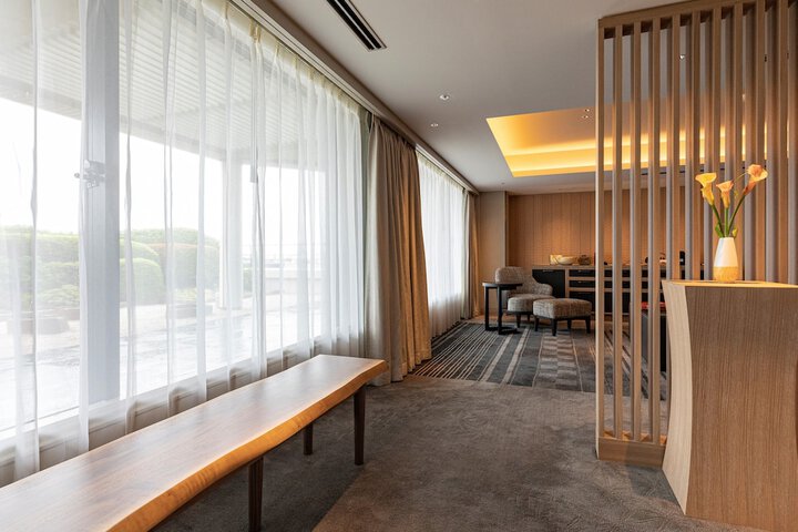 Room 18 of 168