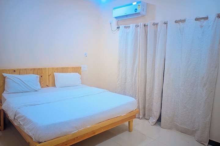 Room 3 of 7