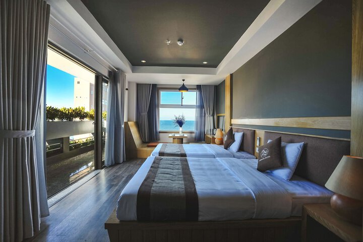 Room 30 of 86