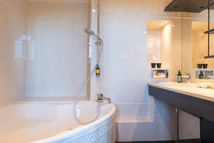 Bathroom Vanities