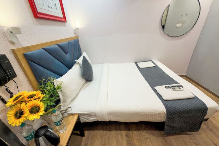 Room 10 of 39