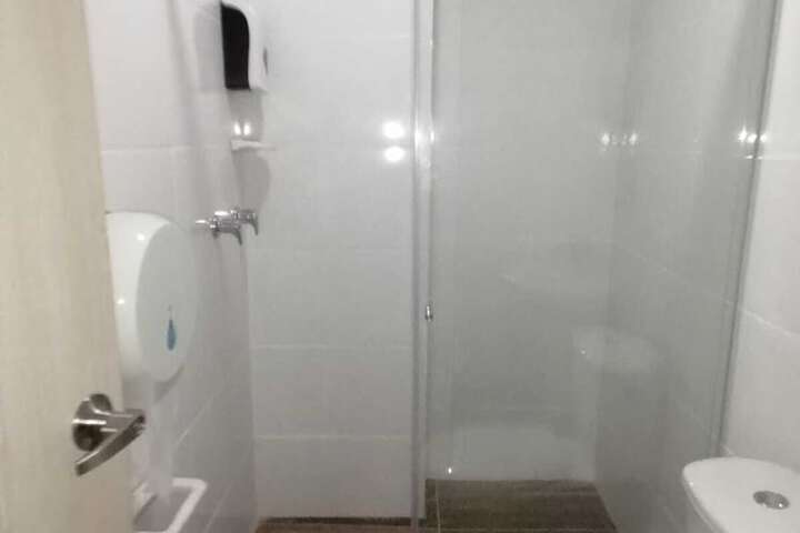 Room 16 of 26
