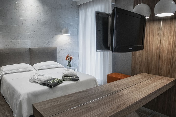 Room 19 of 46