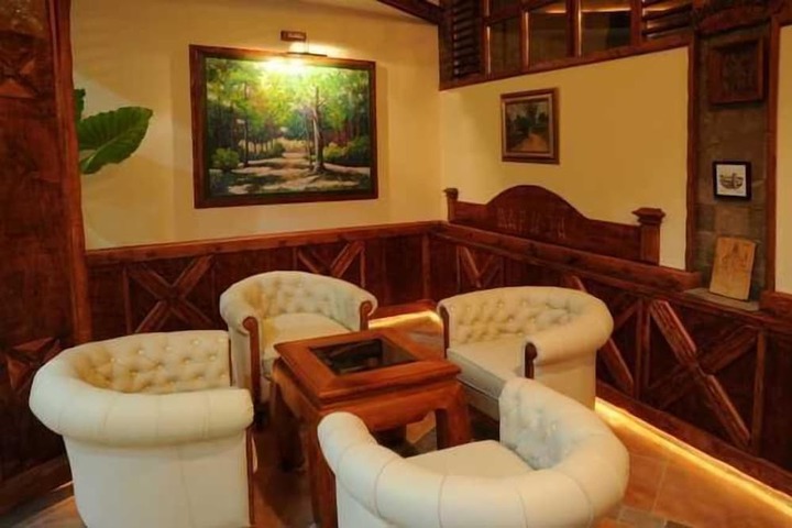 Guest Lobby