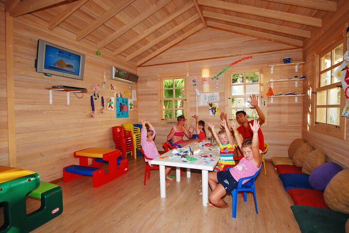 Childrens Activities 25 of 43