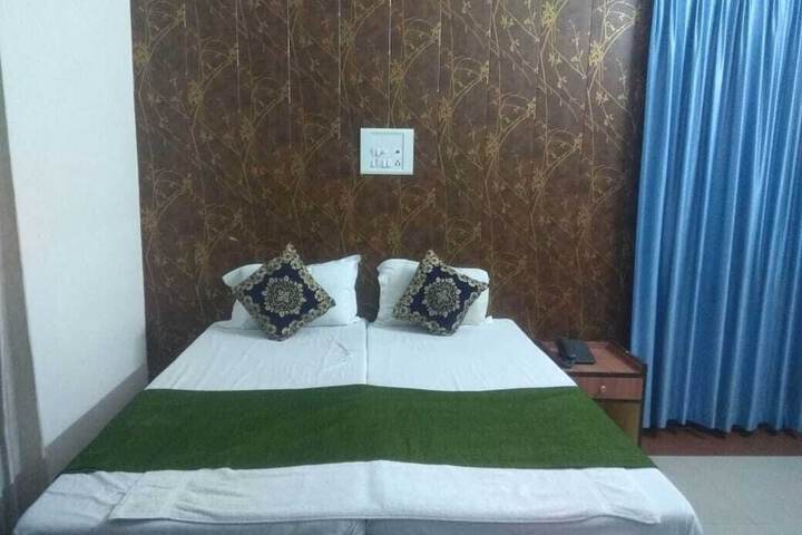 Room 20 of 48