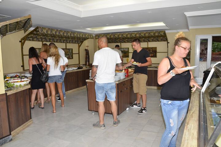 Buffet