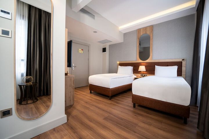 Room 17 of 110