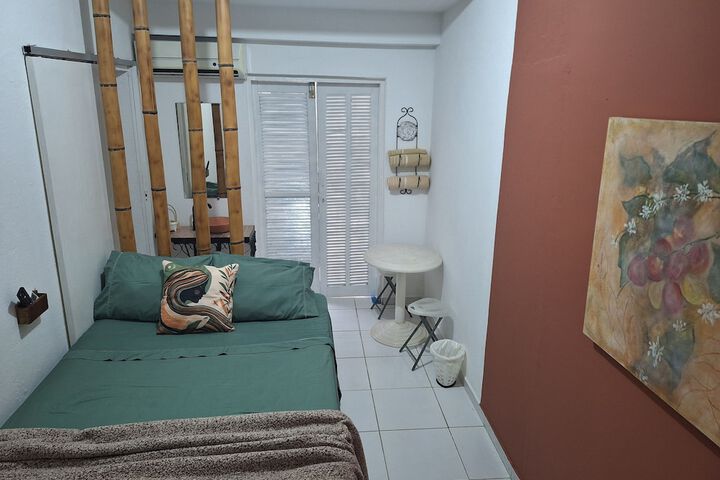 Room 2 of 12