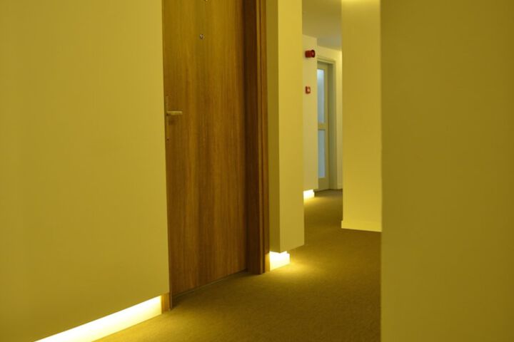 Ballroom/Hall 34 of 37