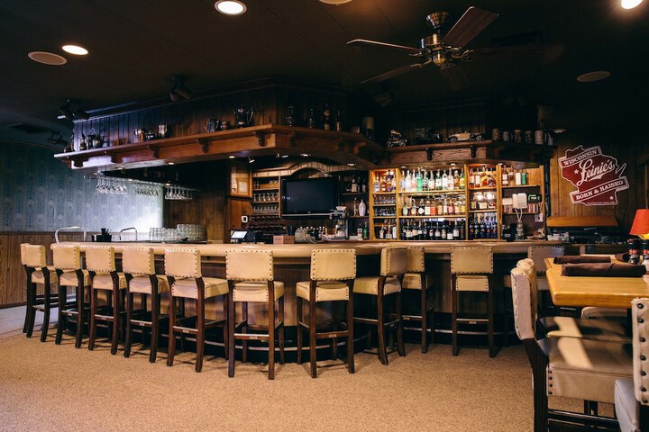Fannies Supper Club and Motel in Neillsville, WI