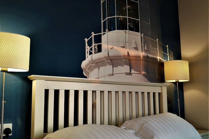 Room 4 of 88